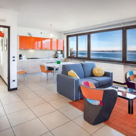 Casa Al With Pool Torri Del Benaco