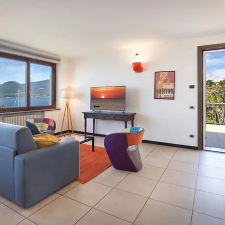 Lejlighed Casa Al With Pool Torri Del Benaco