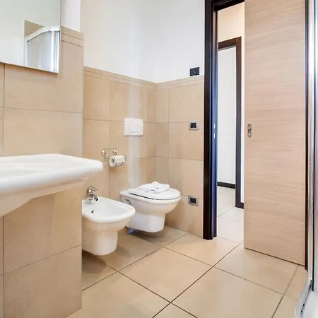 Casa Al With Pool Торри-дель-Бенако